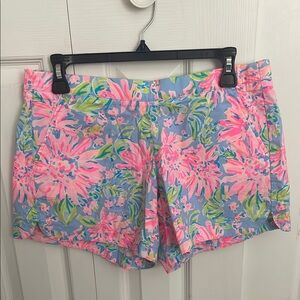 Lilly Pulitzer pull on shorts